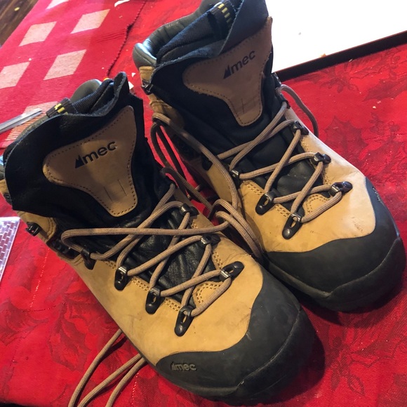 mec hiking boots